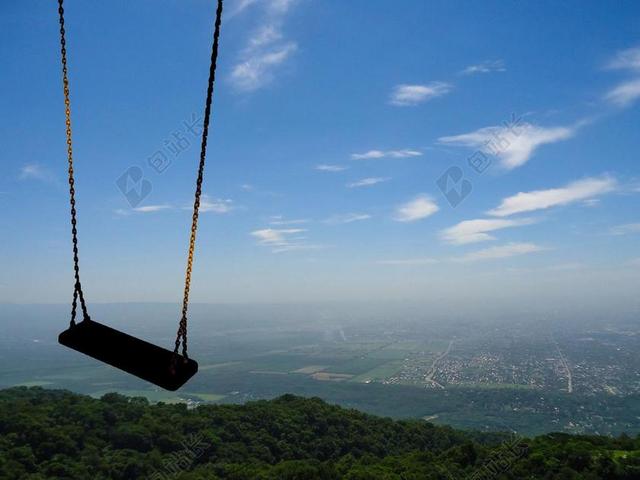 山 景观 播放 秋千