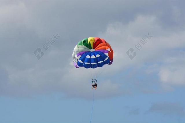 PARASAIL 夏天 春 海 运动 帆 降落伞 活动 假期
