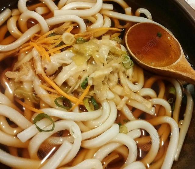 餐饮唯美日本乌冬面背景图片