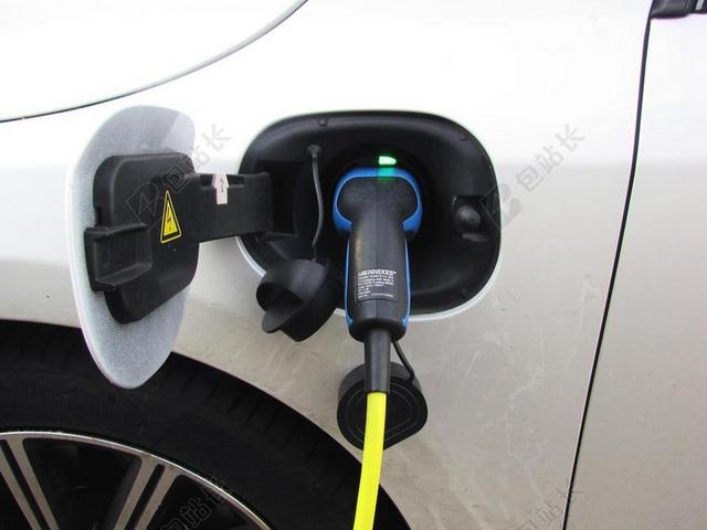 插件 电力 E 车 混合动力车 电源电缆 填补关于能源 节能