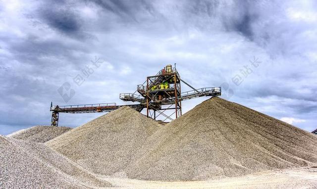 KIESWERK 露天开采 原料 去除 输送带 促进 技术
