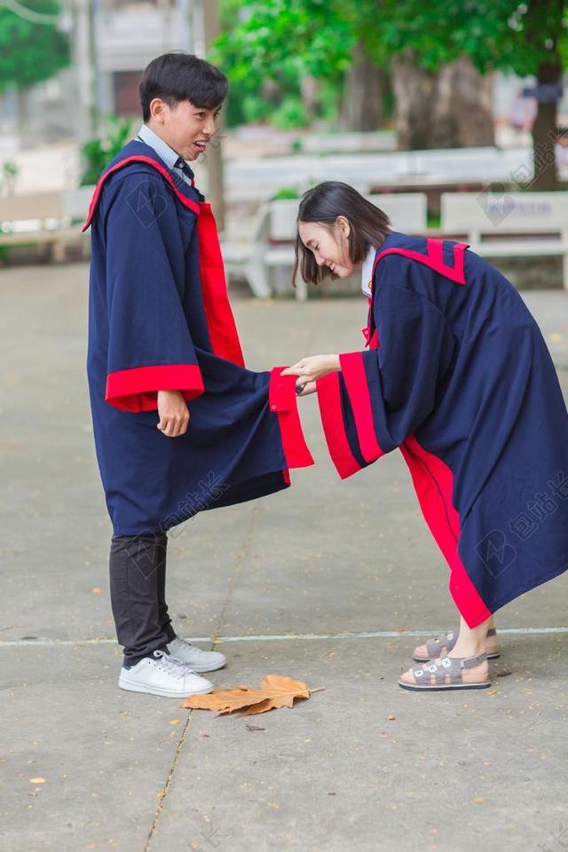 朋友 学生 研究生 年轻 集团 人 快乐 一起 大学 学校