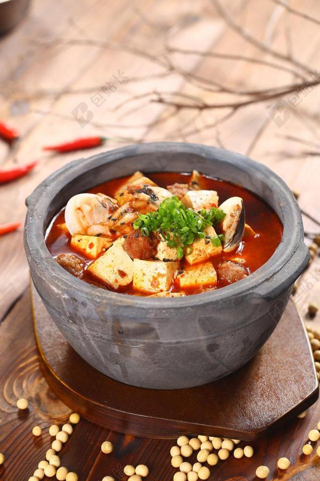 餐饮清新豆腐烫背景图片