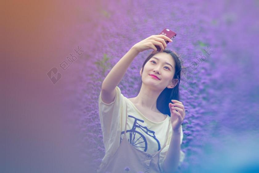 摄影清新女子自拍背景图片