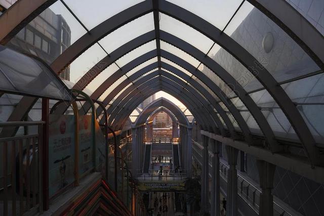 武汉 光谷步行街 建筑