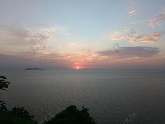 日出 朝阳 海上