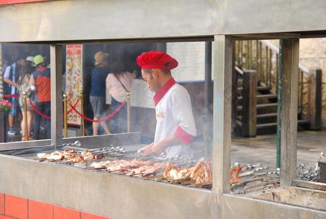 烧烤 越南 伊万娜 · 希尔 食品 厨师 户外 岘港 巴拿山