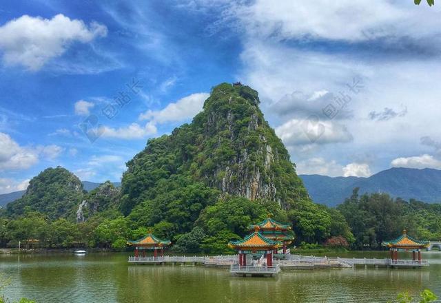 中国 肇庆 七星岩 湖 亭 山
