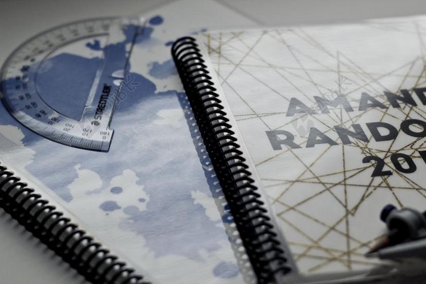 规划师 封面 外墙 指南针