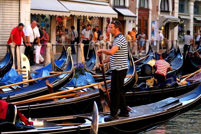 意大利威尼斯 贡多拉 GONDOLIER 水 旅行 运河 欧洲