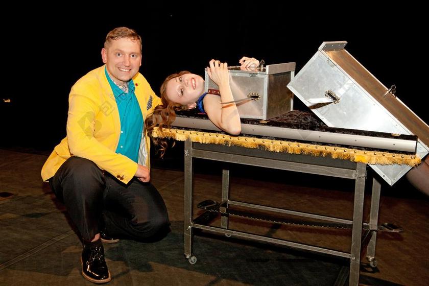 魔术师 兔子 ù MAG 消失 焦点 魔术 召唤