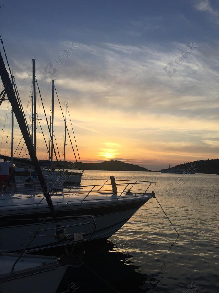 日落 游艇 离子岛屿 帆船 最好的度假过